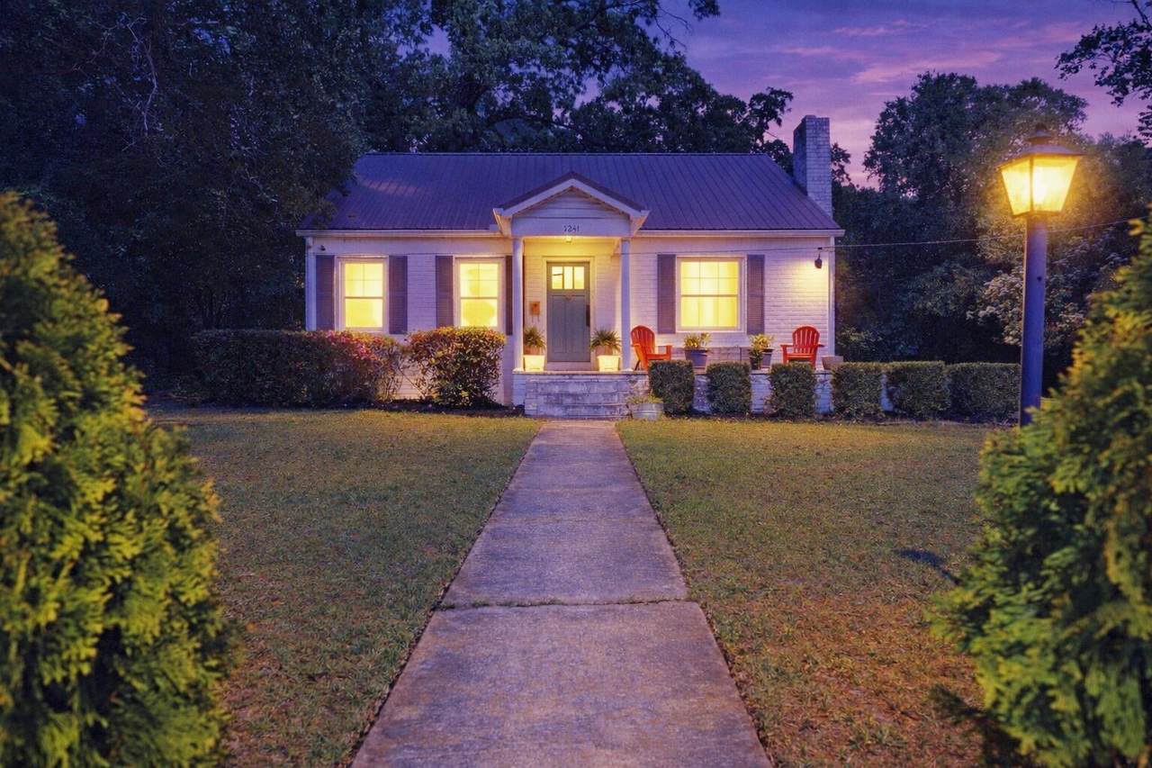 https://bt-photos.global.ssl.fastly.net/charleston/1280_boomver_1_26010297-2.jpg