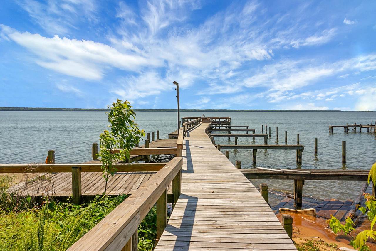 https://bt-photos.global.ssl.fastly.net/charleston/1280_boomver_1_26010475-2.jpg