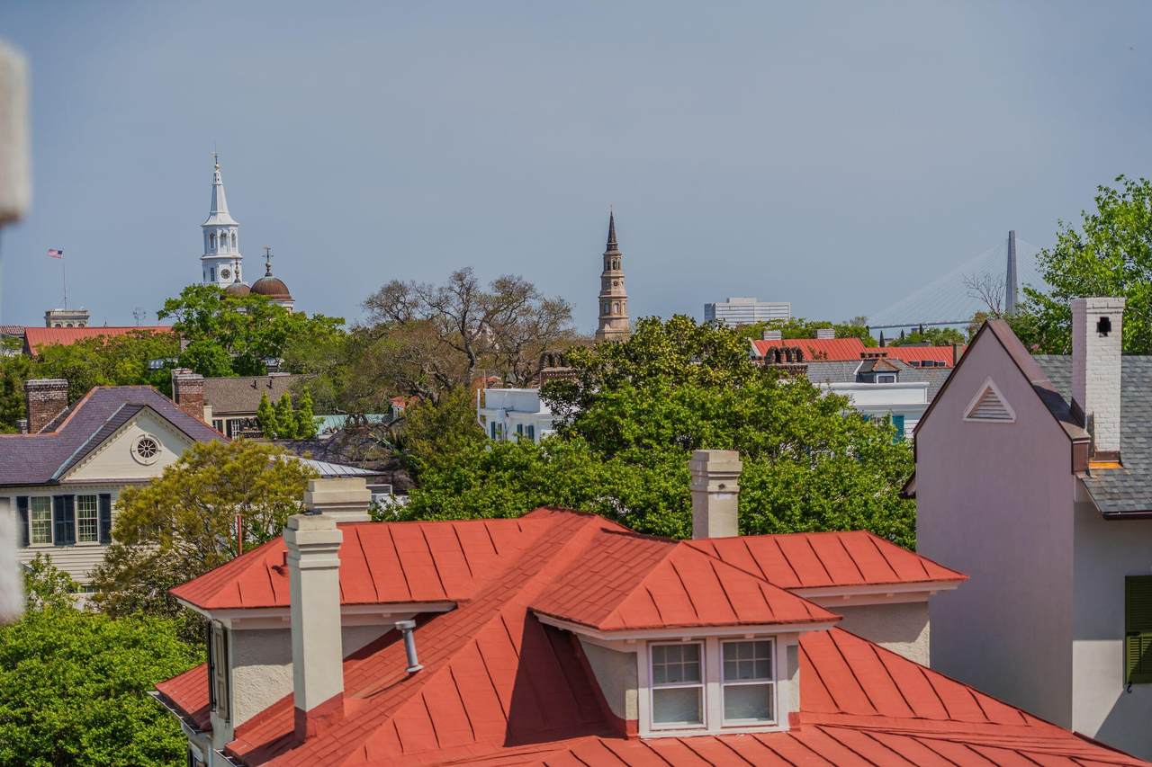 https://bt-photos.global.ssl.fastly.net/charleston/1280_boomver_1_26010563-2.jpg