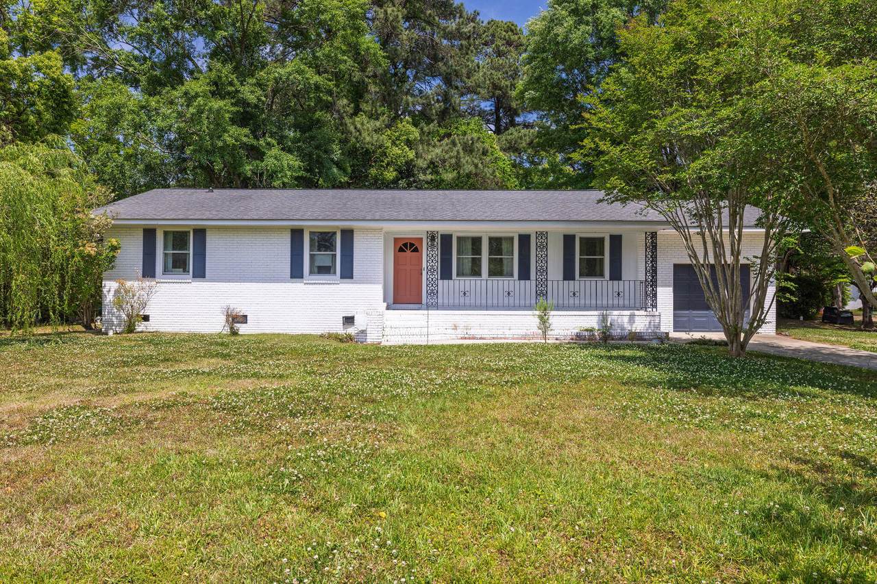 18 Carson Drive - Photo 1