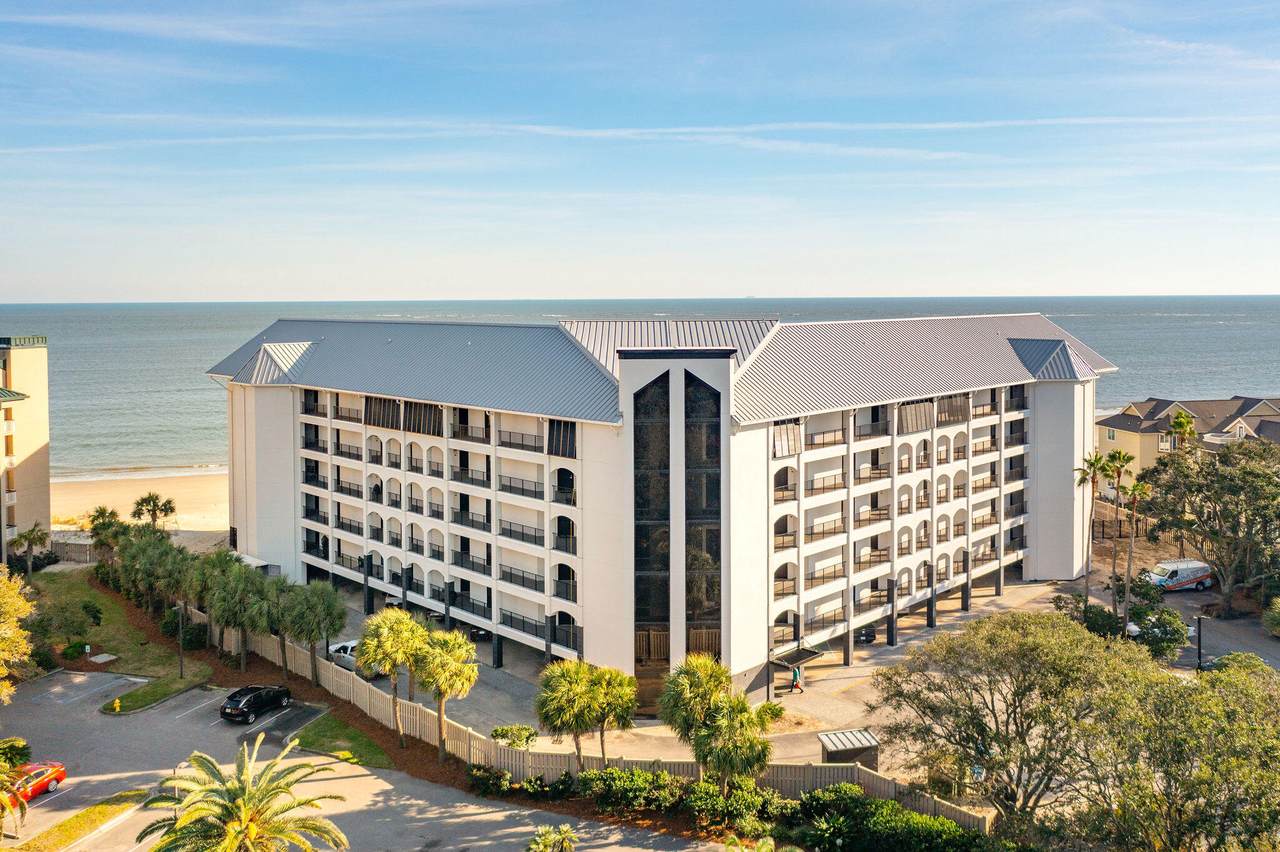 9002 Palmetto Boulevard - Photo 1