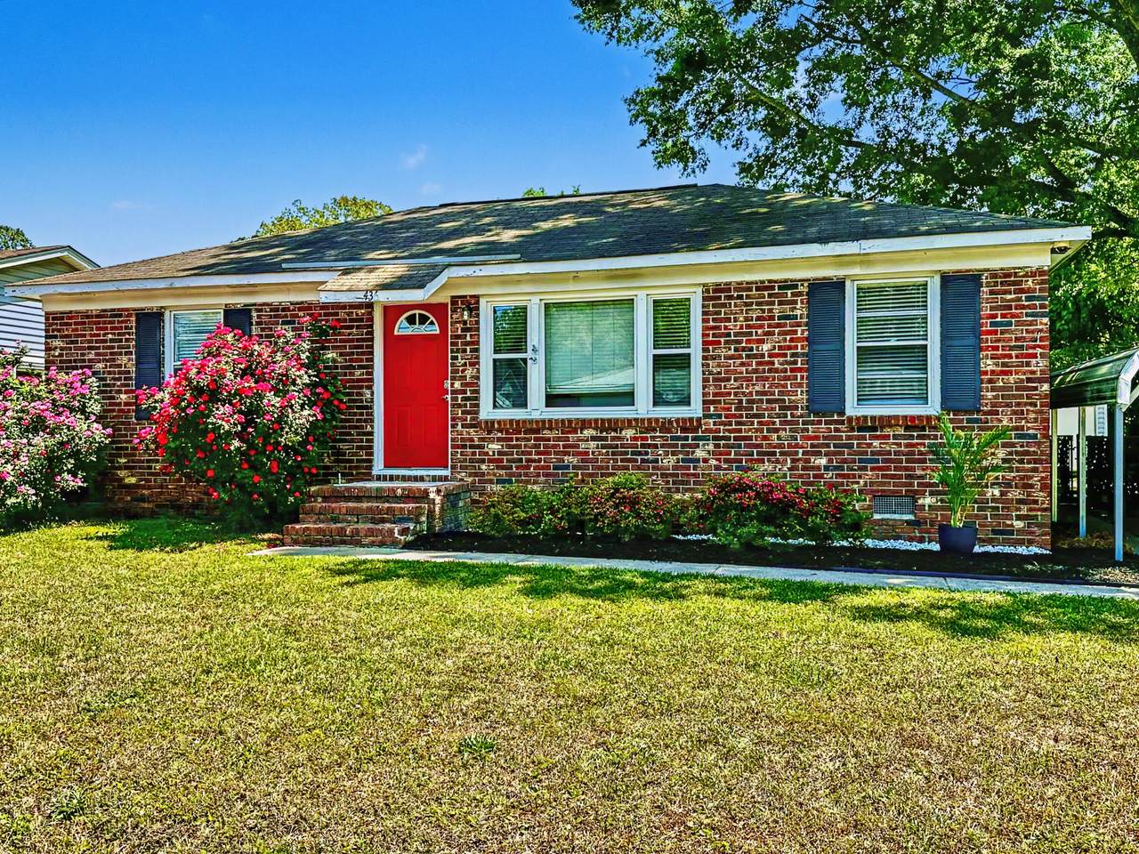 436 Jean Wells Drive - Photo 1