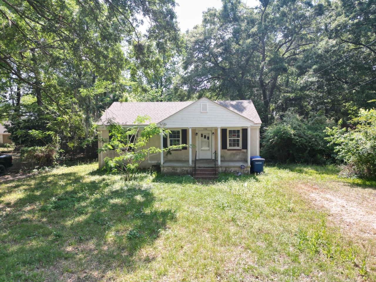 https://bt-photos.global.ssl.fastly.net/charleston/1280_boomver_1_26011154-2.jpg