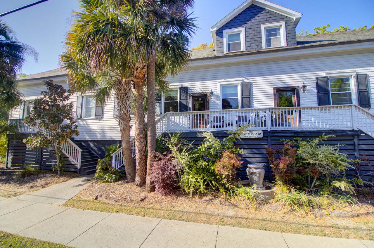 1504 Middle Street - Photo 1