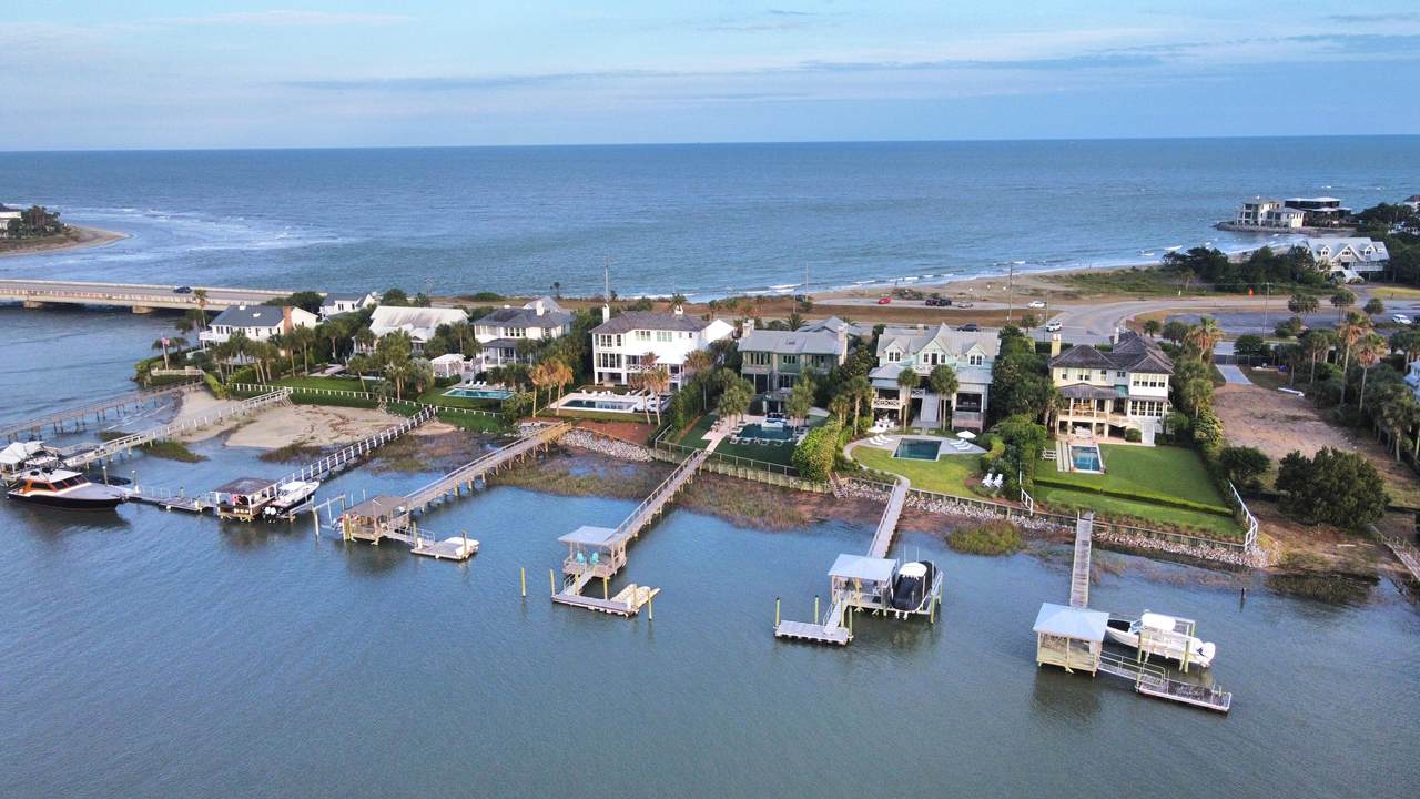 https://bt-photos.global.ssl.fastly.net/charleston/1280_boomver_1_26012574-2.jpg