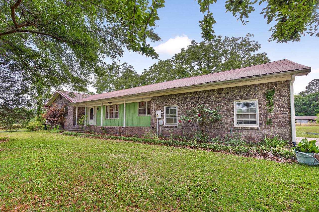 1625 Alexander Circle - Photo 1