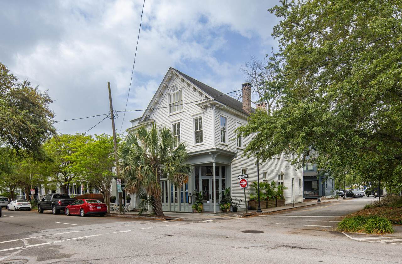https://bt-photos.global.ssl.fastly.net/charleston/1280_boomver_1_26012788-2.jpg