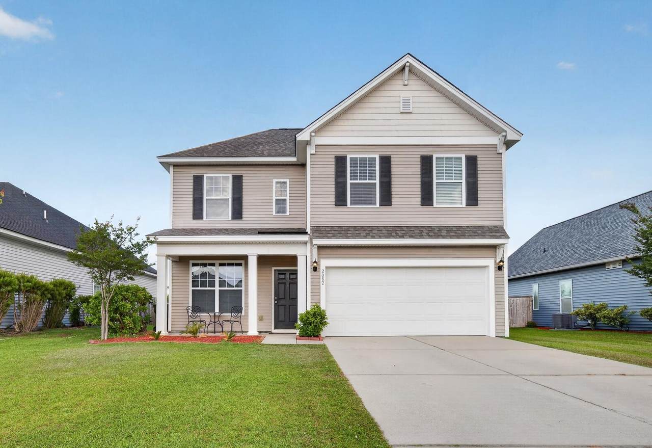 2082 Clipstone Drive - Photo 1