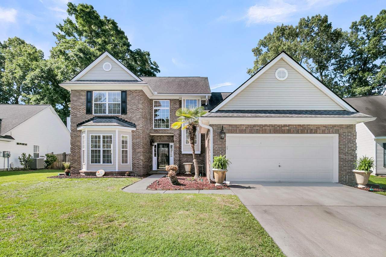 153 Oakbluff Road - Photo 1