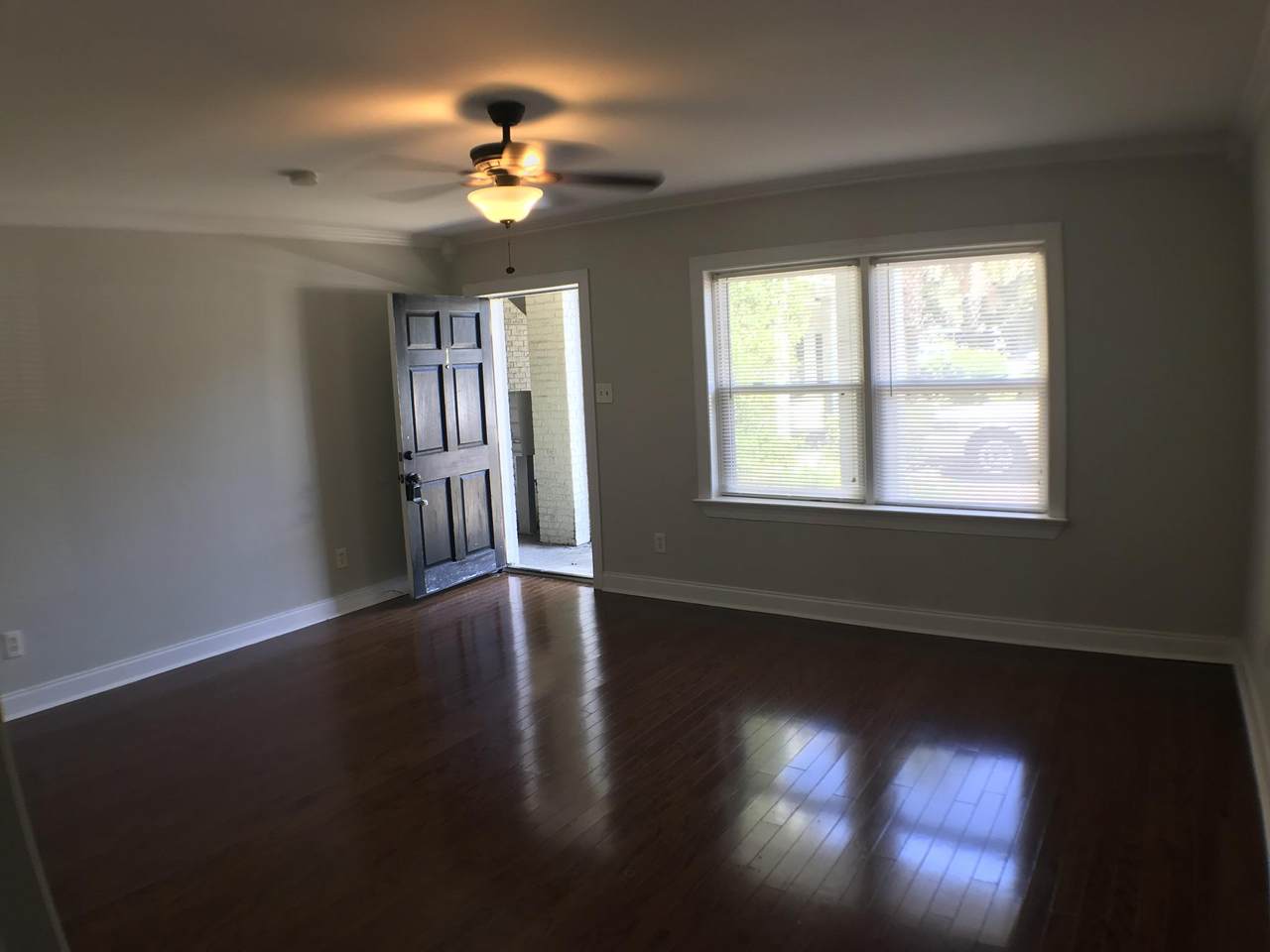 https://bt-photos.global.ssl.fastly.net/charleston/1280_boomver_1_26013045-2.jpg