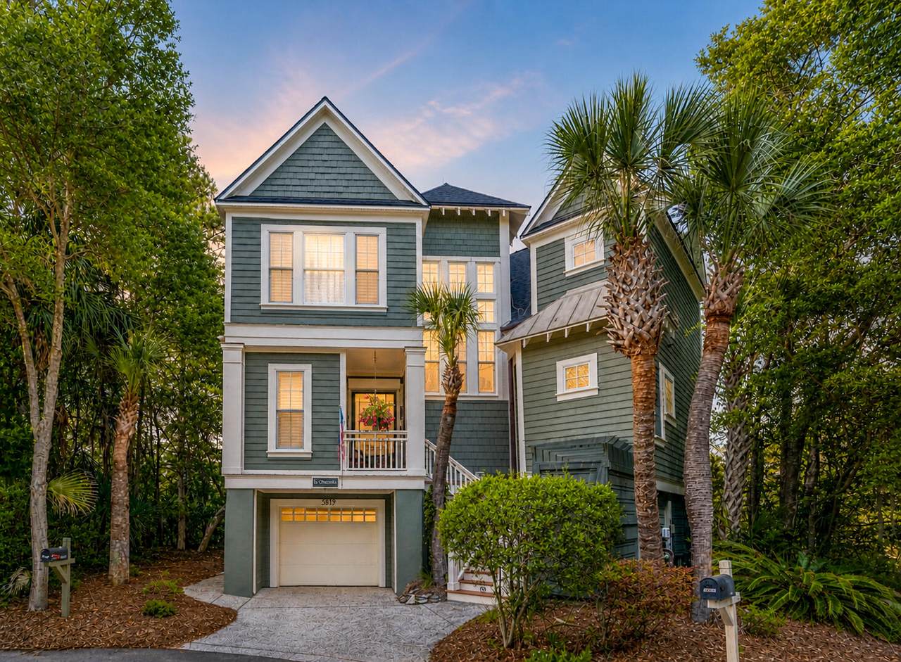 5819 Back Bay Drive - Photo 1