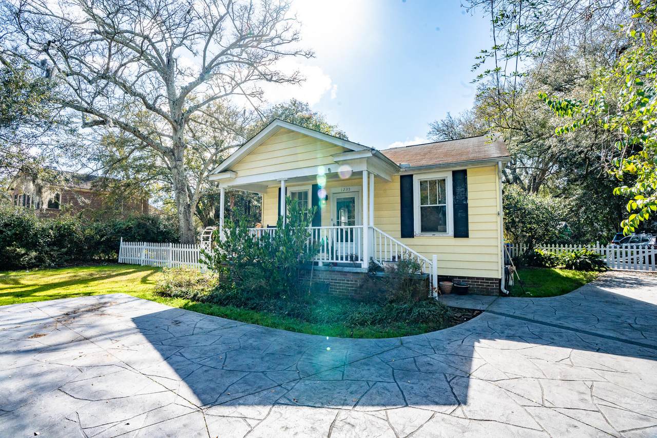 1235 Ashley Hall Road - Photo 1