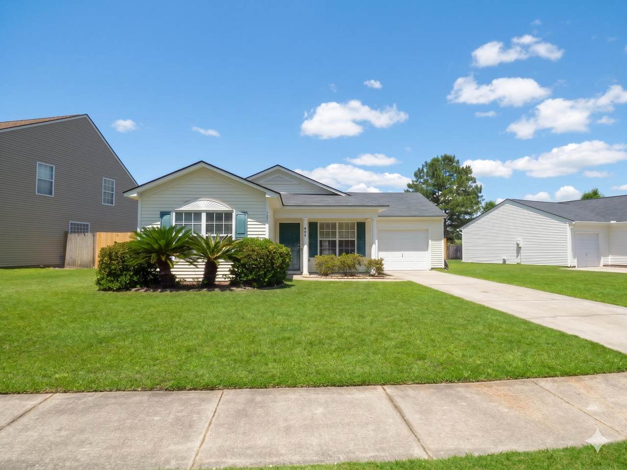 408 Jamestown Drive - Photo 1