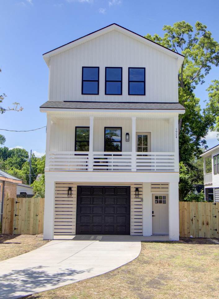 1924 Redwood Street - Photo 1