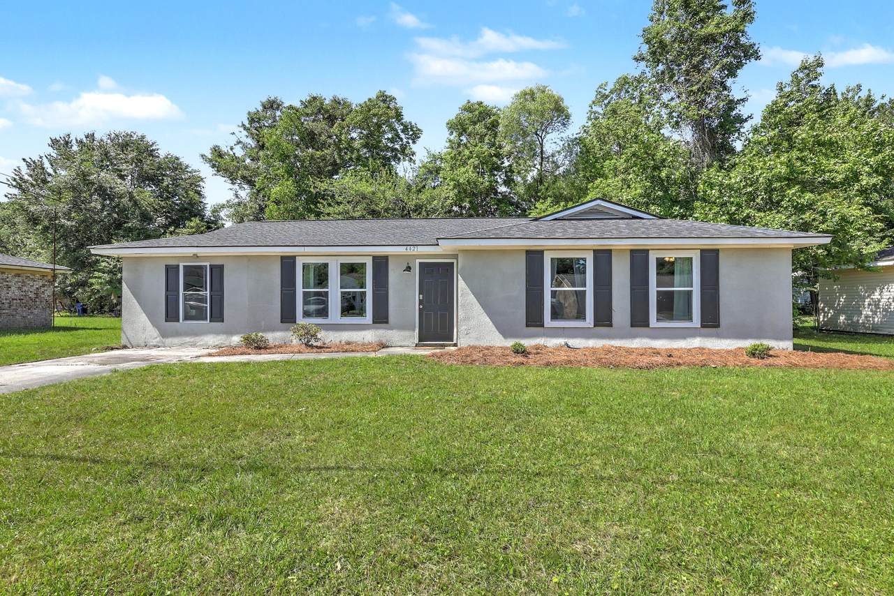 4421 Jenwood Street - Photo 1