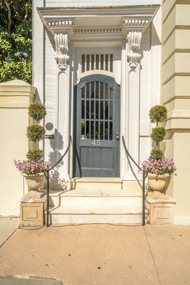 https://bt-photos.global.ssl.fastly.net/charleston/1280_boomver_1_26013627-2.jpg