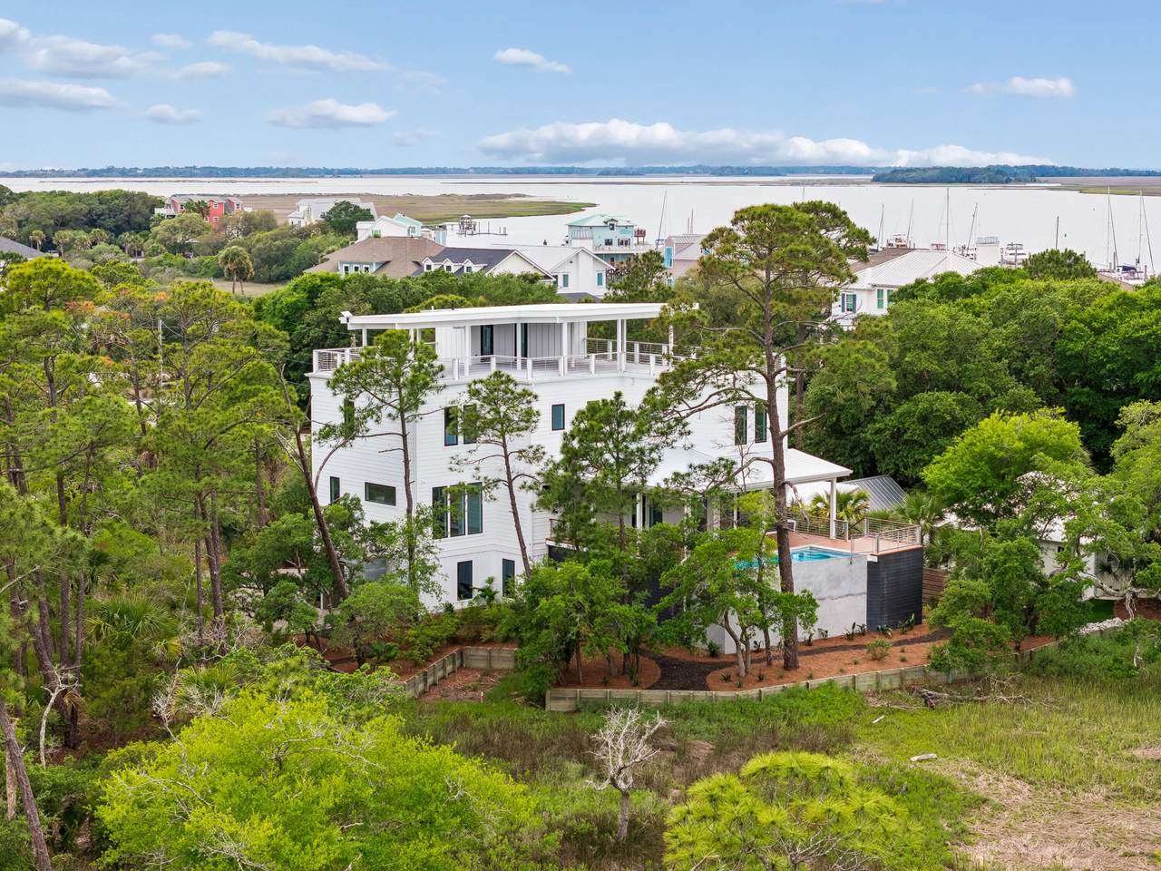 https://bt-photos.global.ssl.fastly.net/charleston/1280_boomver_1_26013651-2.jpg
