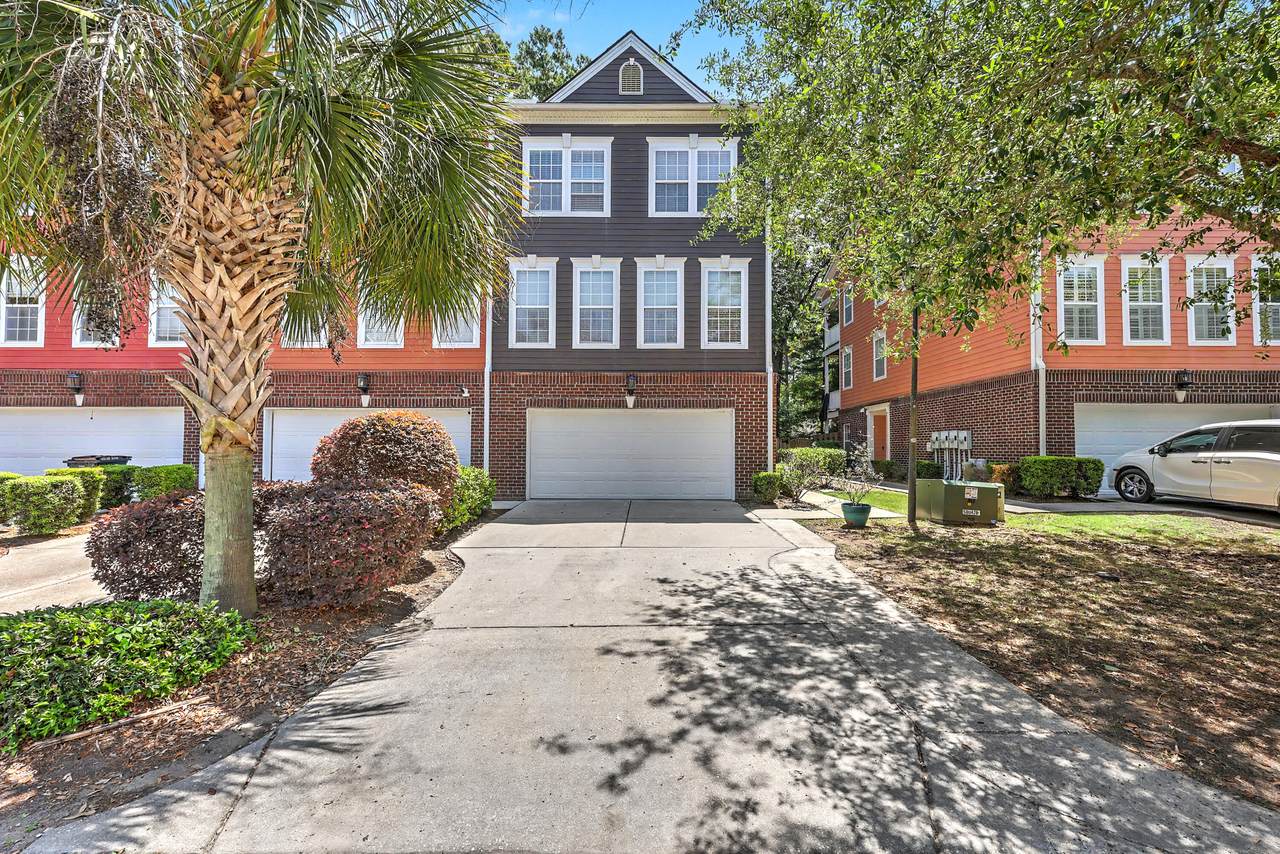 9167 Parlor Drive - Photo 1