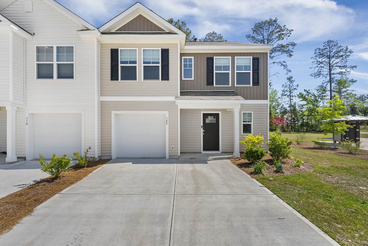 108 Haventree Court - Photo 1