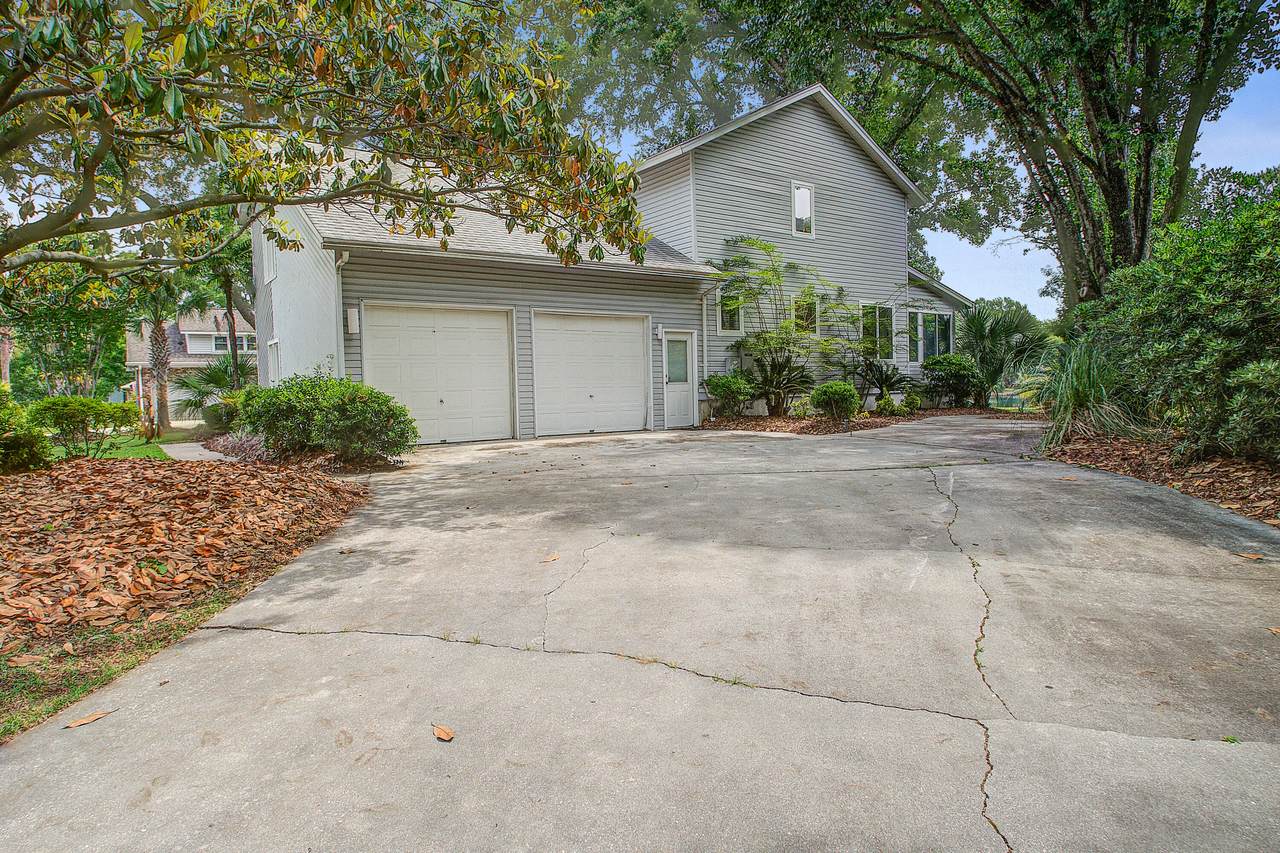 https://bt-photos.global.ssl.fastly.net/charleston/1280_boomver_1_26013689-2.jpg