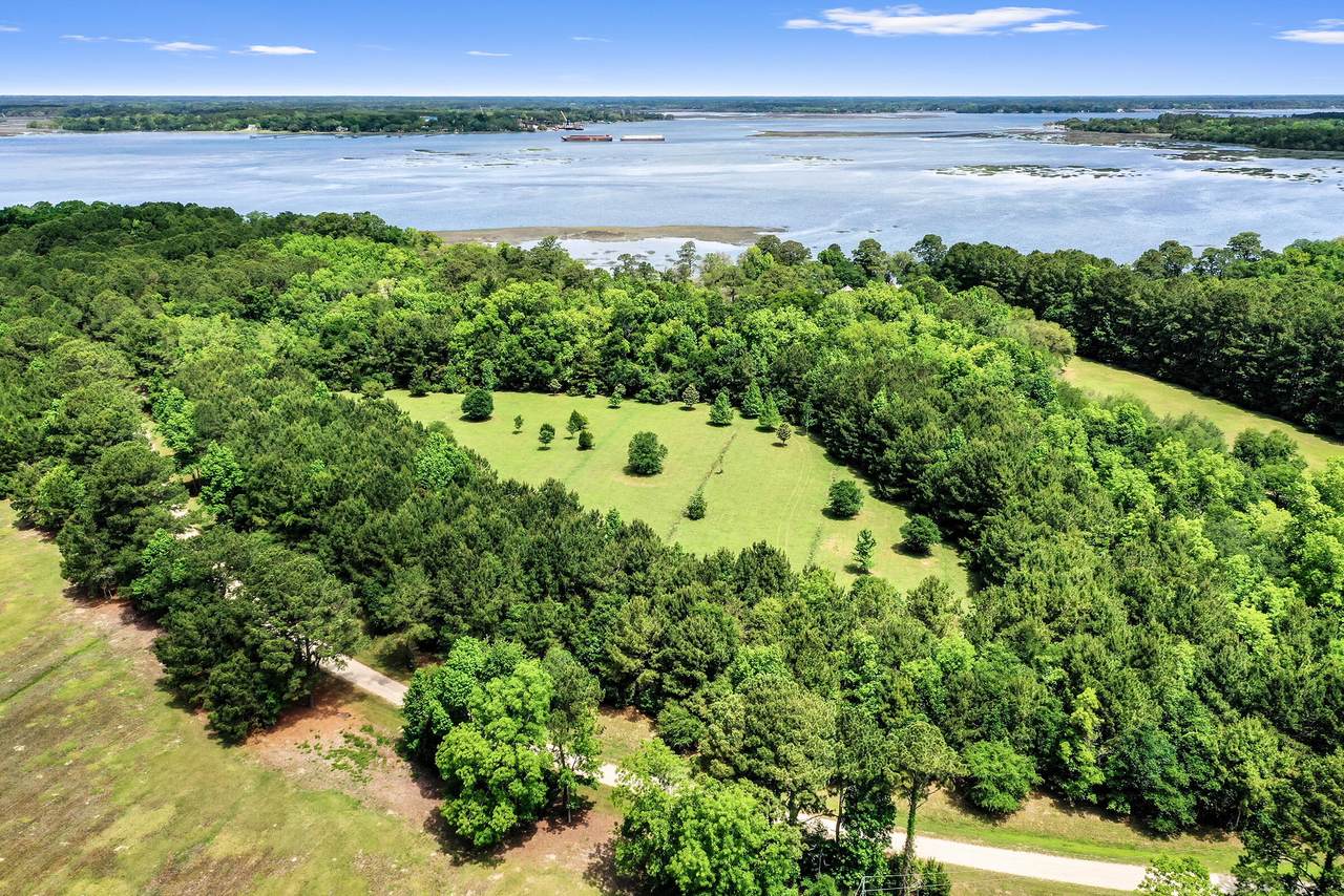 https://bt-photos.global.ssl.fastly.net/charleston/1280_boomver_1_26013723-2.jpg