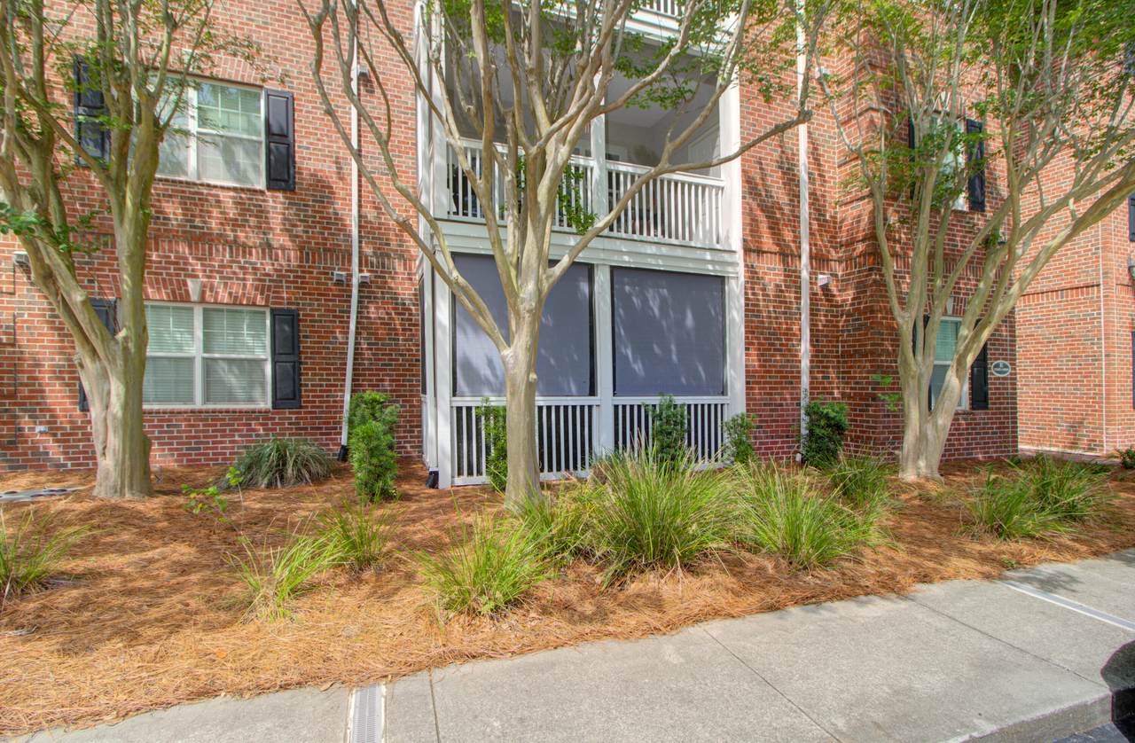 https://bt-photos.global.ssl.fastly.net/charleston/1280_boomver_1_26013759-2.jpg