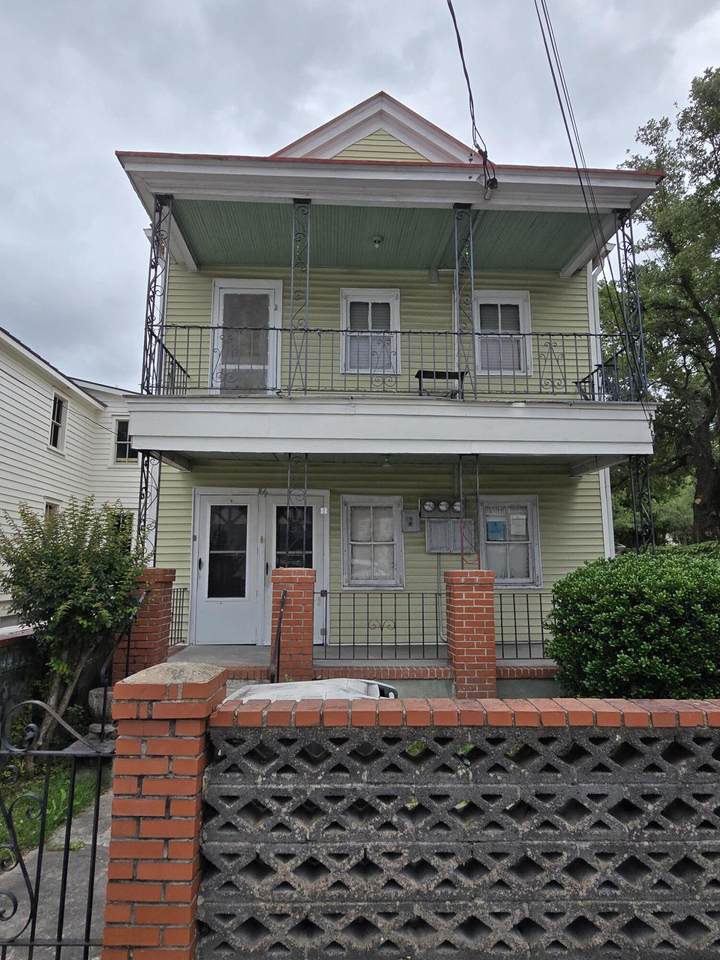 166 President Street - Photo 1