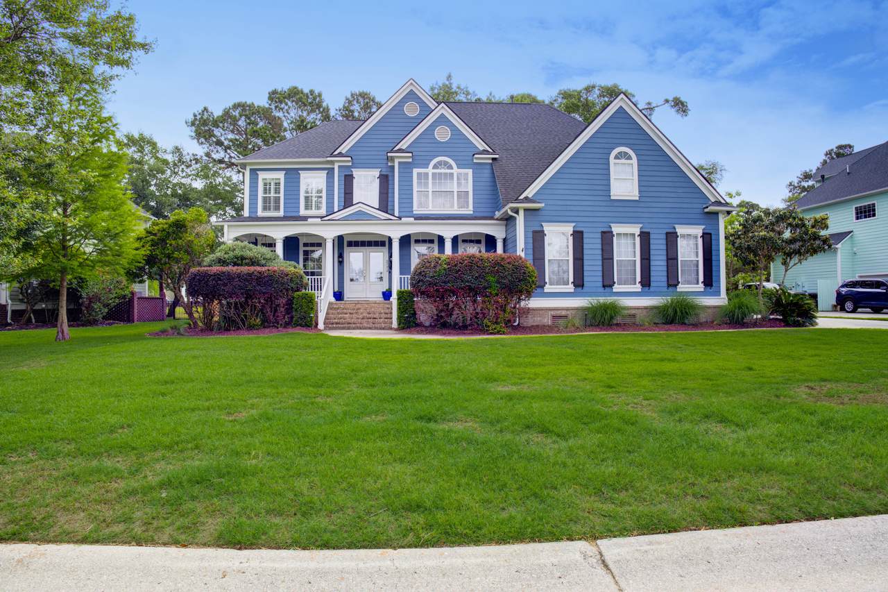2772 Oak Manor Drive - Photo 1