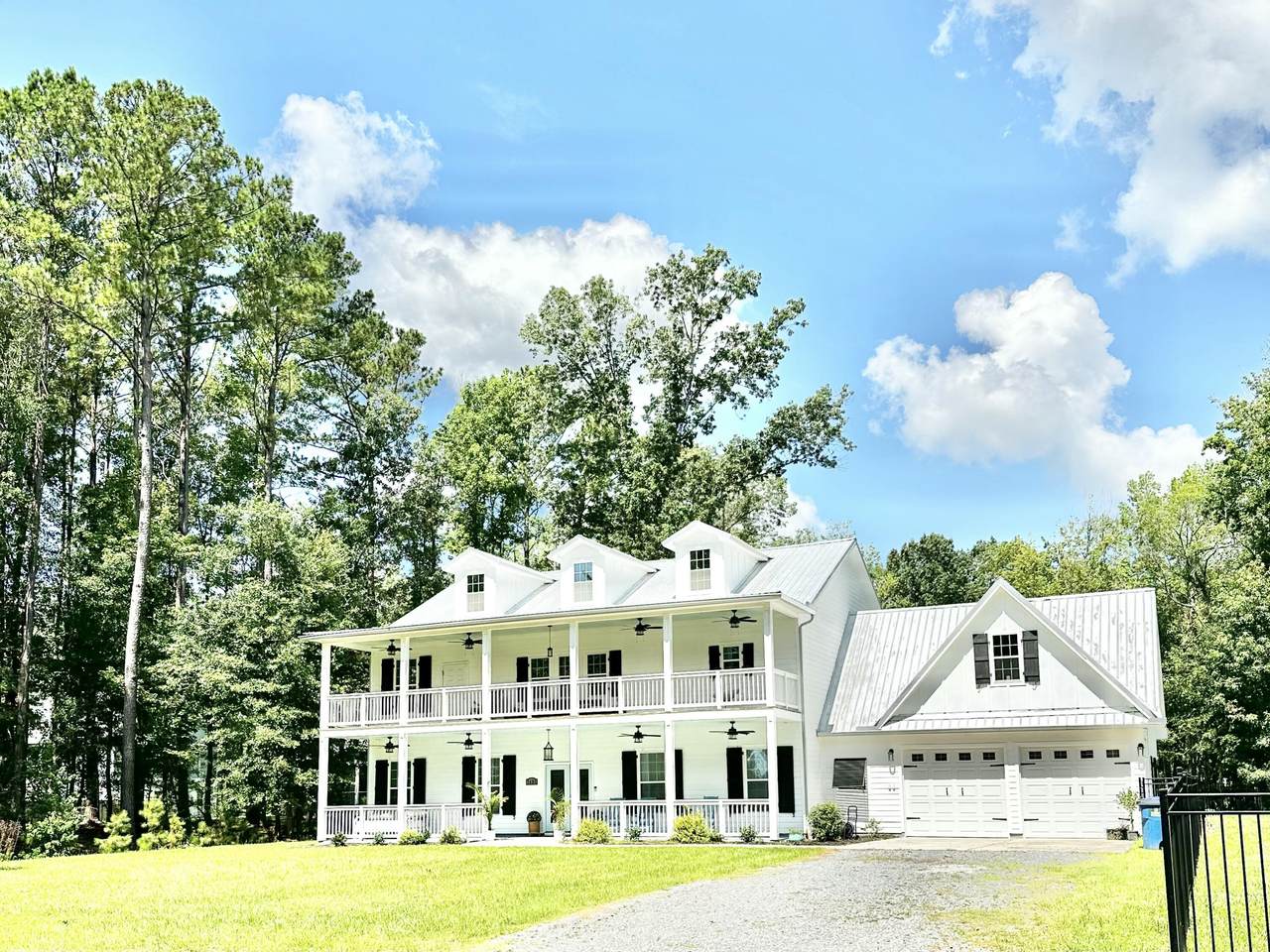 https://bt-photos.global.ssl.fastly.net/charleston/1280_boomver_1_26014104-2.jpg