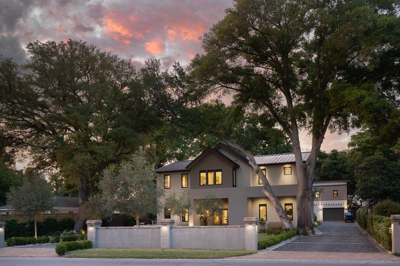 606 Simmons Street - Photo 1