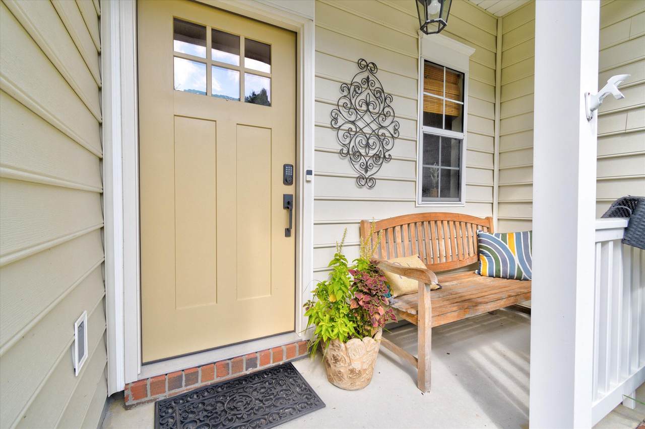1324 Heidiho Way - Photo 1