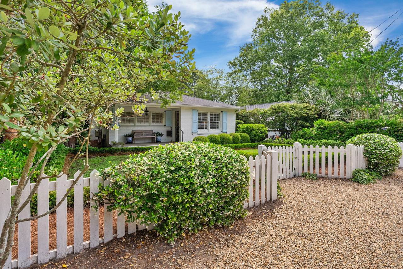 708 Pitt Street - Photo 1
