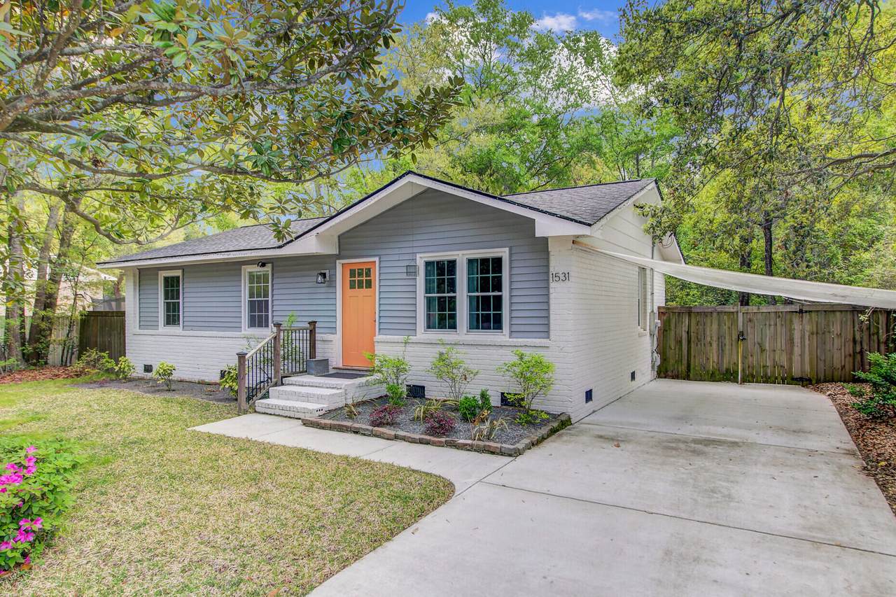1531 Seacroft Road - Photo 1