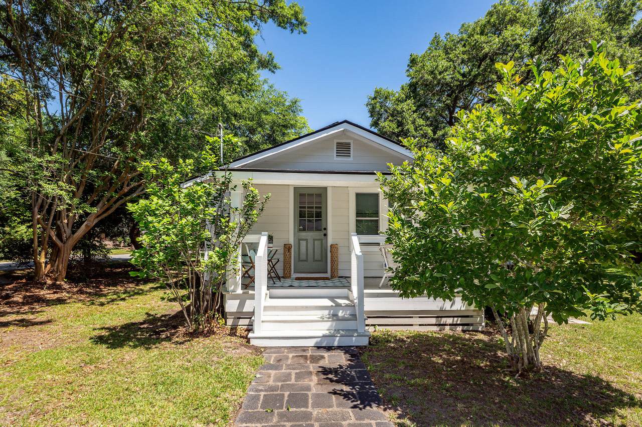2218 Woodland Shores Road - Photo 1