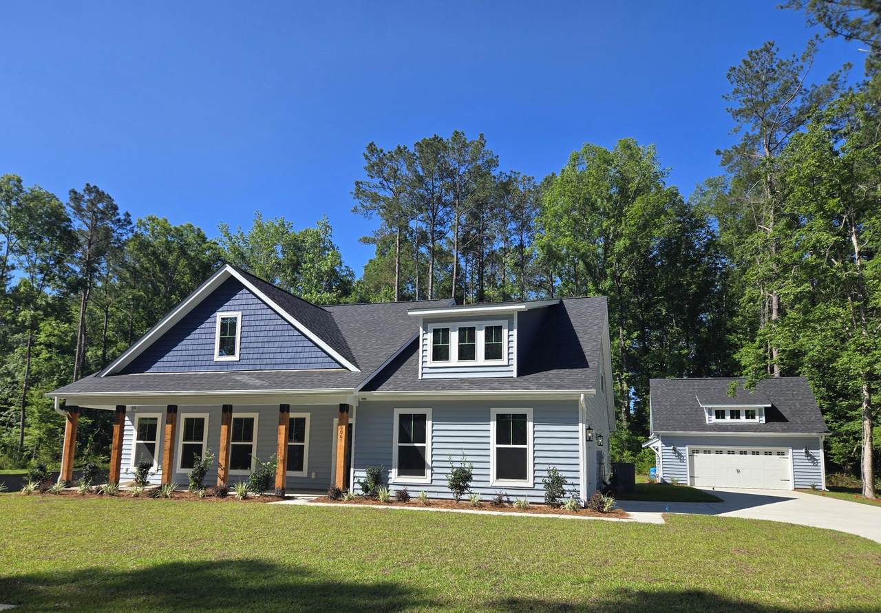 6061 Sourwood Trail - Photo 1