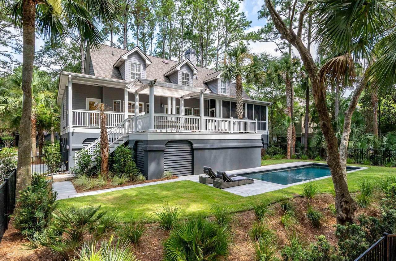 252 Governors Drive - Photo 1