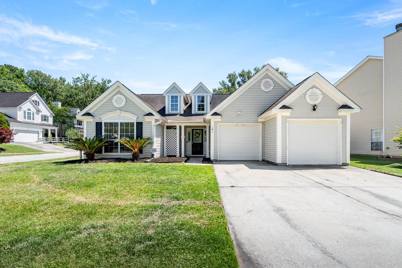 101 Lindenwood Court - Photo 1