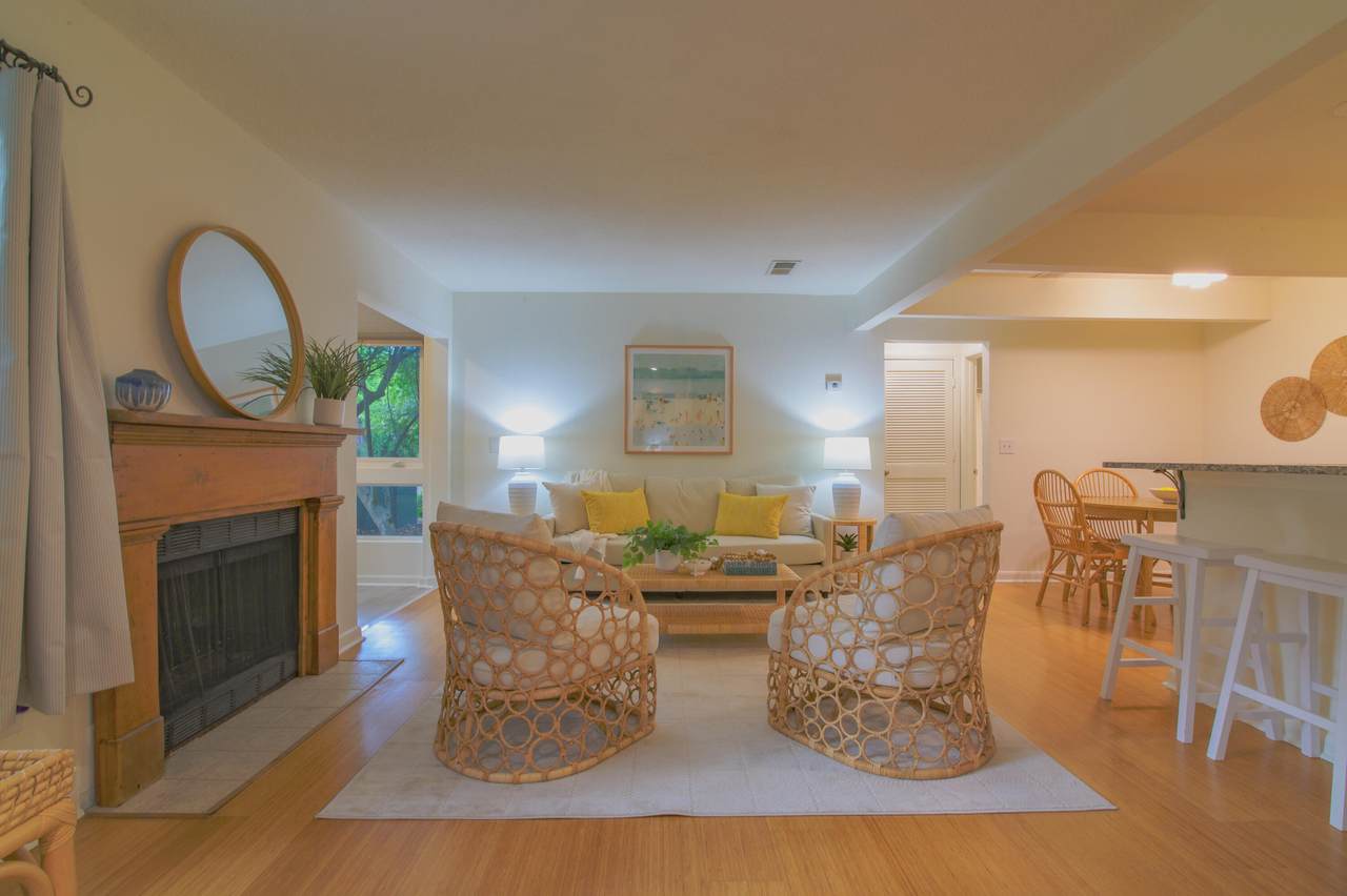 266 Alexandra Drive - Photo 1