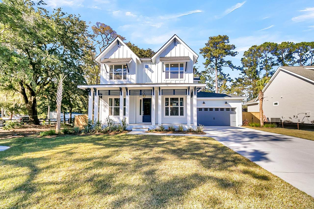 1153 Reserve Lane - Photo 1