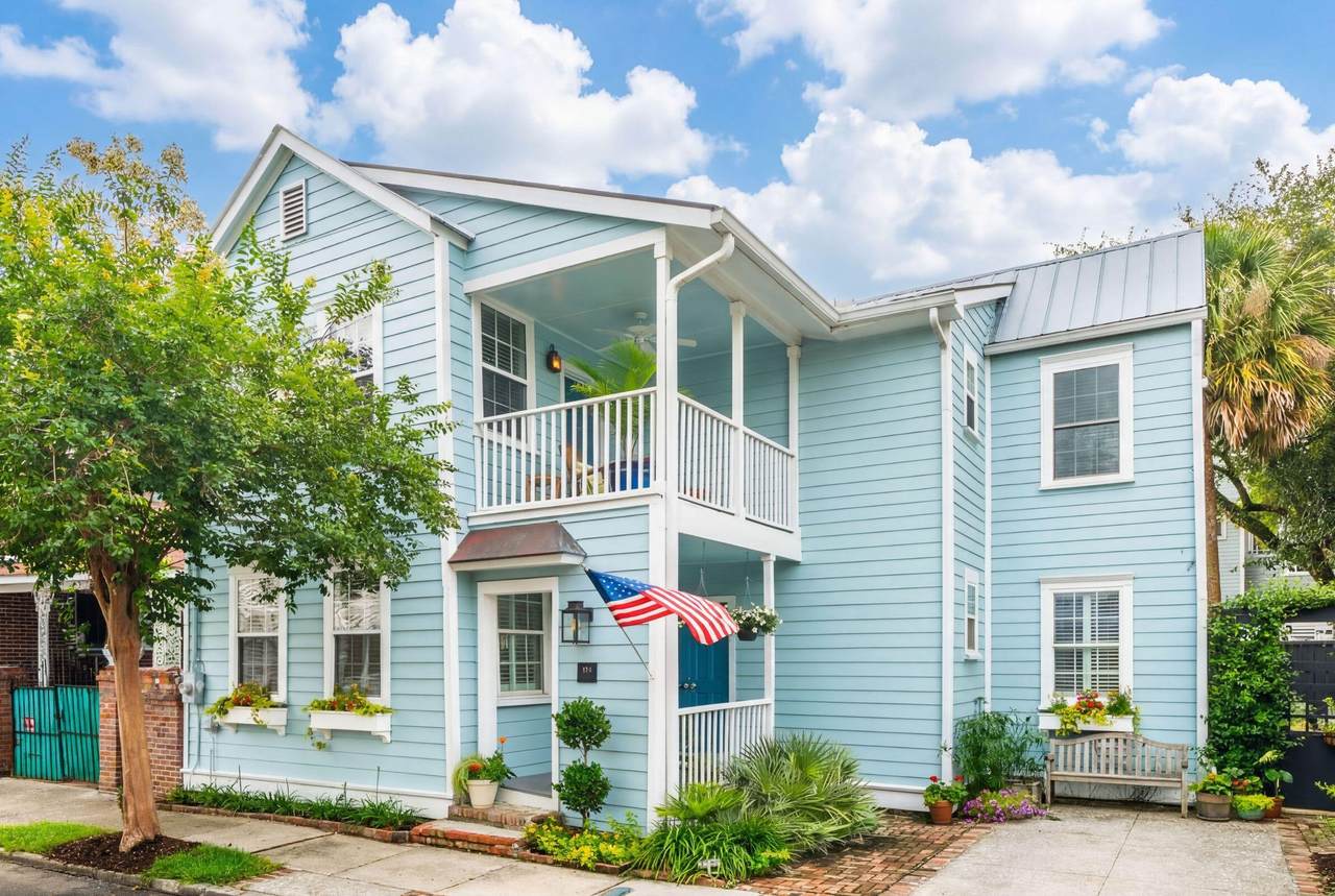 453 Race Street - Photo 1