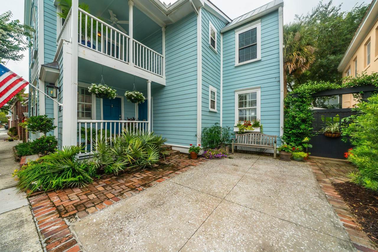 https://bt-photos.global.ssl.fastly.net/charleston/1280_boomver_1_26015820-2.jpg