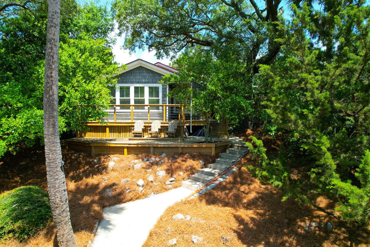 https://bt-photos.global.ssl.fastly.net/charleston/1280_boomver_1_26015822-2.jpg