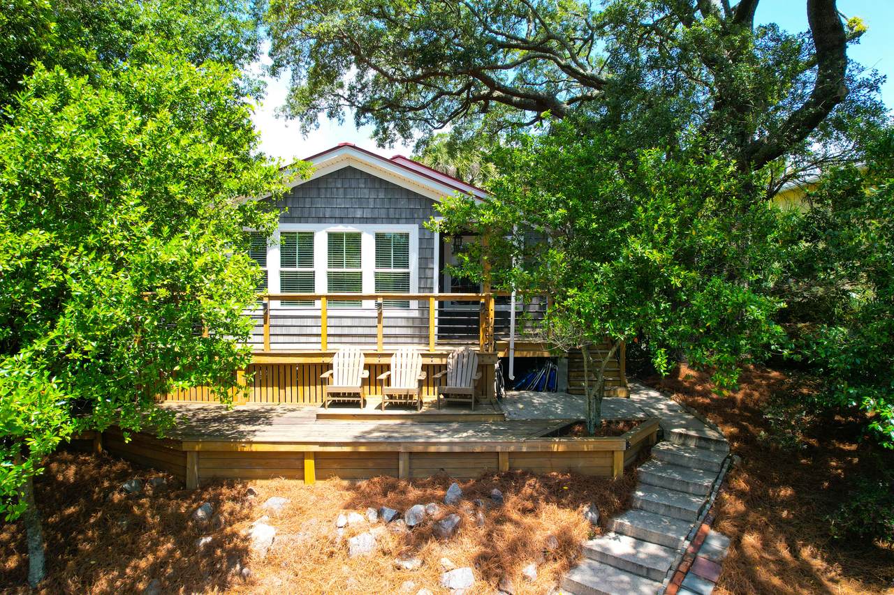 https://bt-photos.global.ssl.fastly.net/charleston/1280_boomver_1_26015822-2.jpg