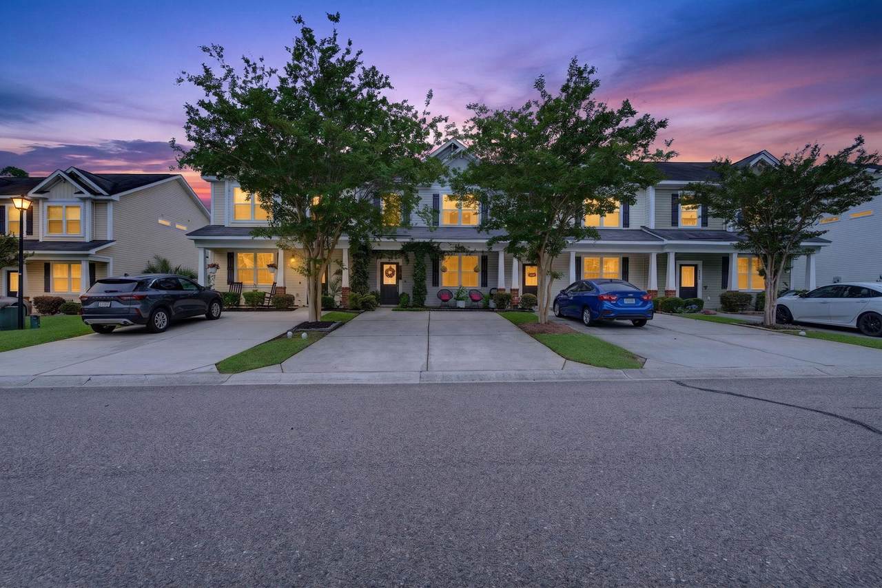 9086 Parlor Drive - Photo 1
