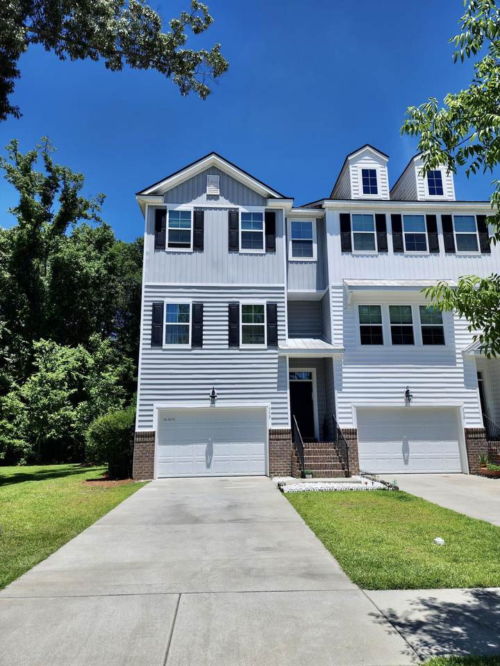 330 Spindlewood Way - Photo 1