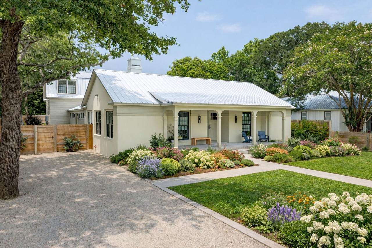 922 Kincade Drive - Photo 1