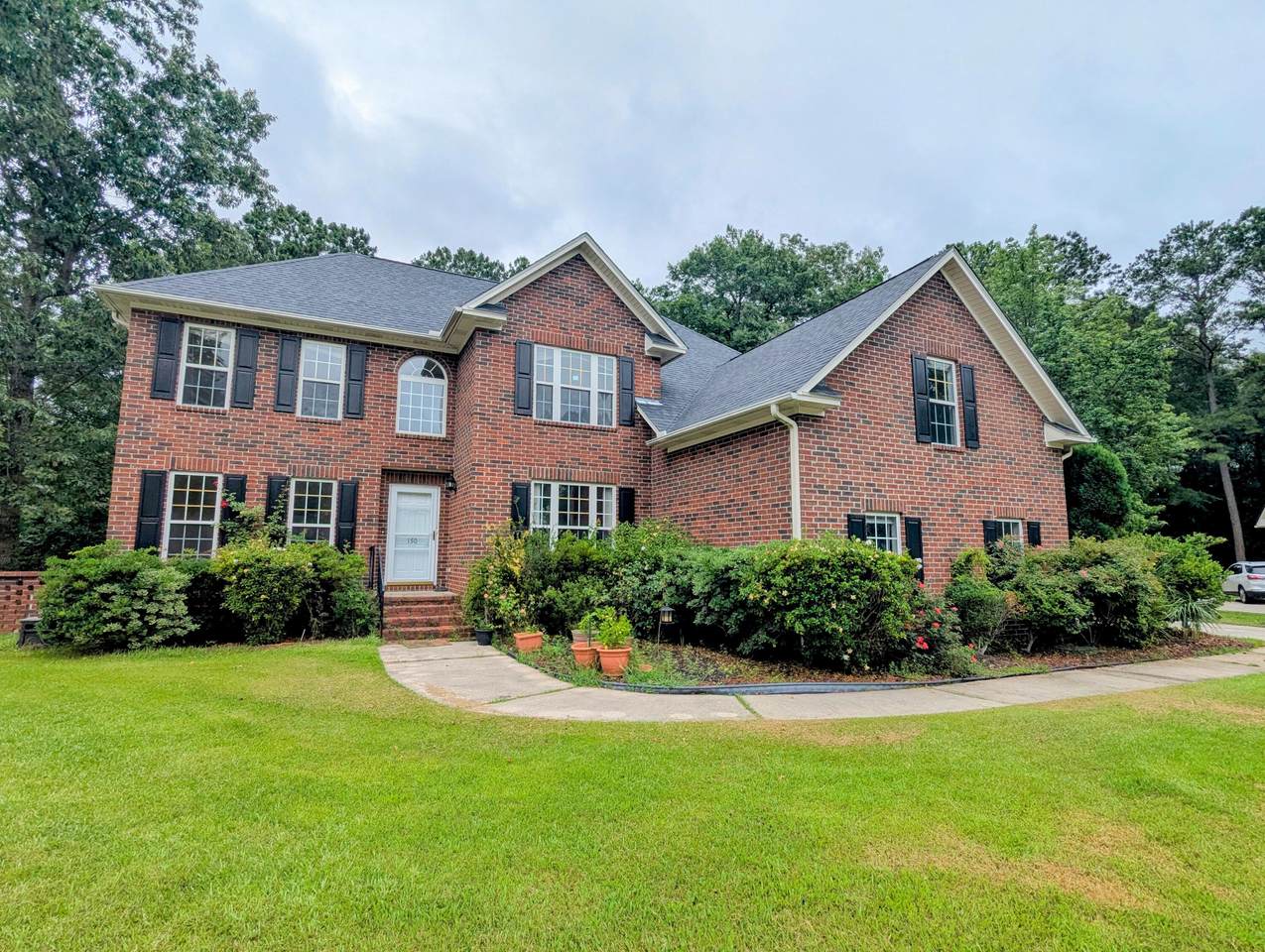 150 Haleswood Circle - Photo 1