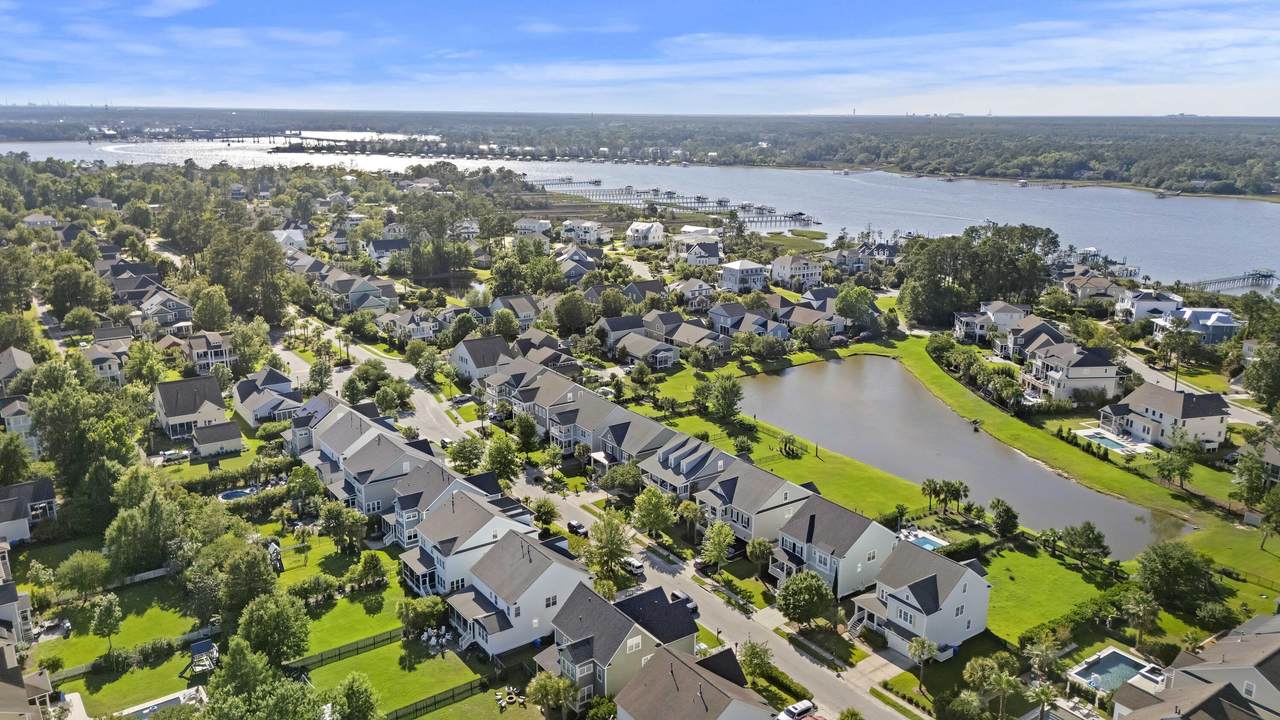 https://bt-photos.global.ssl.fastly.net/charleston/1280_boomver_1_26016277-2.jpg
