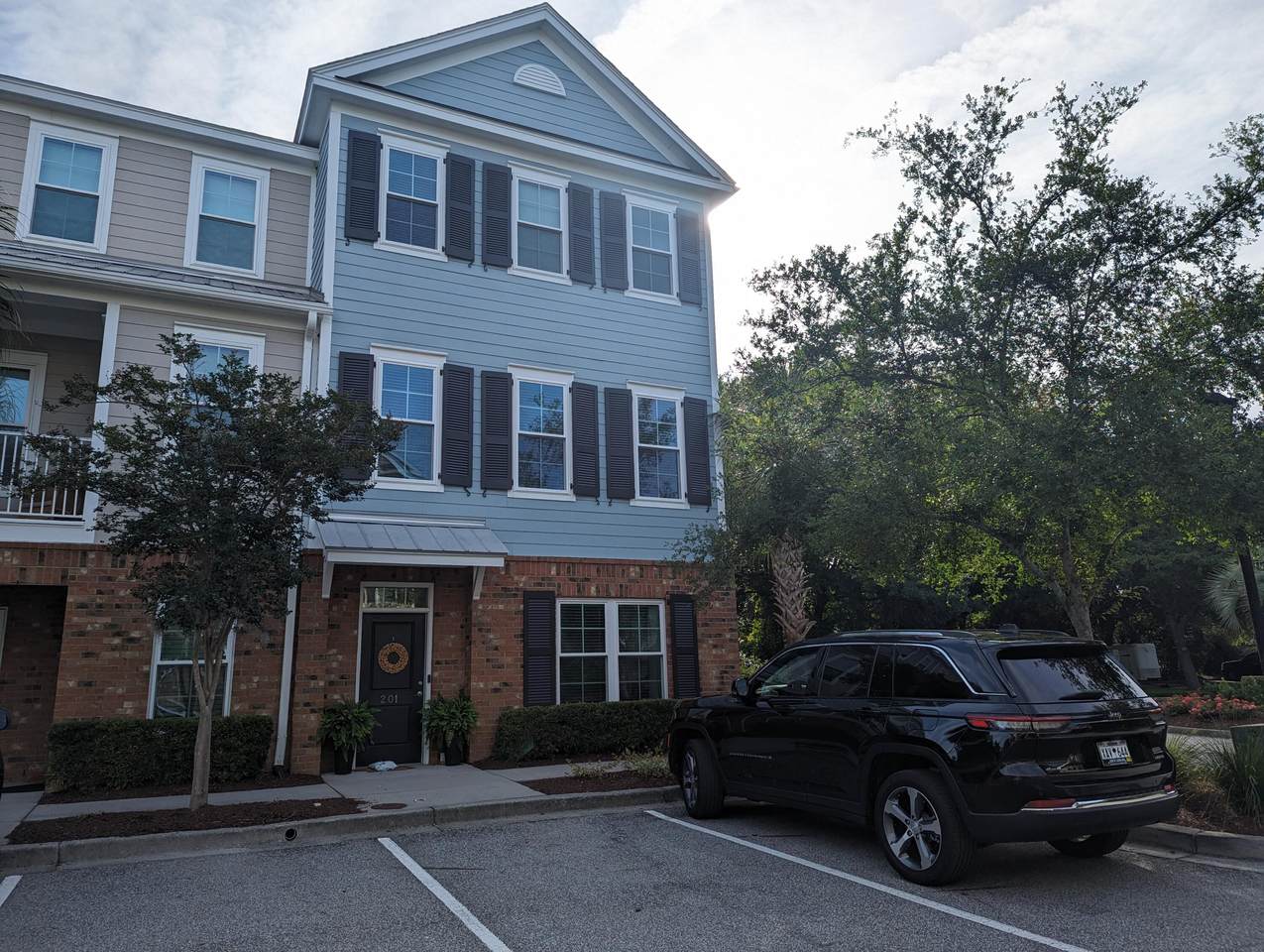 656 Coleman Boulevard - Photo 1