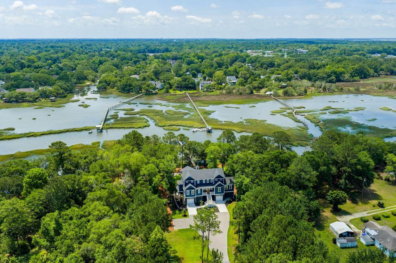 722 Riley Road - Photo 1